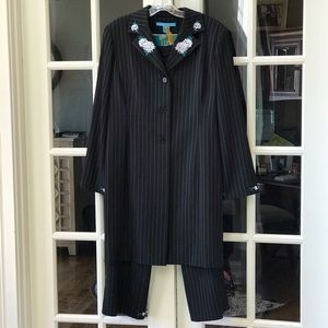 🔥NWT Debra McGuire Pant Suit